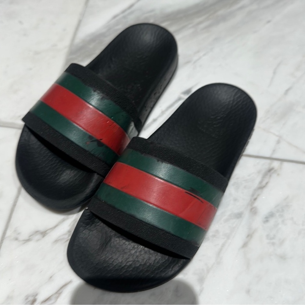 Authentic kids Gucci slides